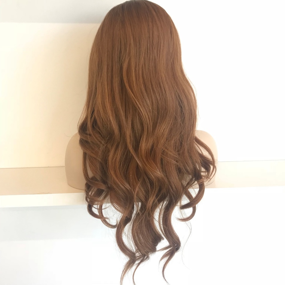 30" Side Part Dirty Blonde Wavy Wig | Aimee - Picture 4 of 5